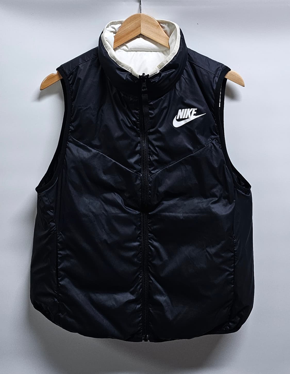 나이키 여성 양면 덕다운패딩조끼 M 상품이미지3