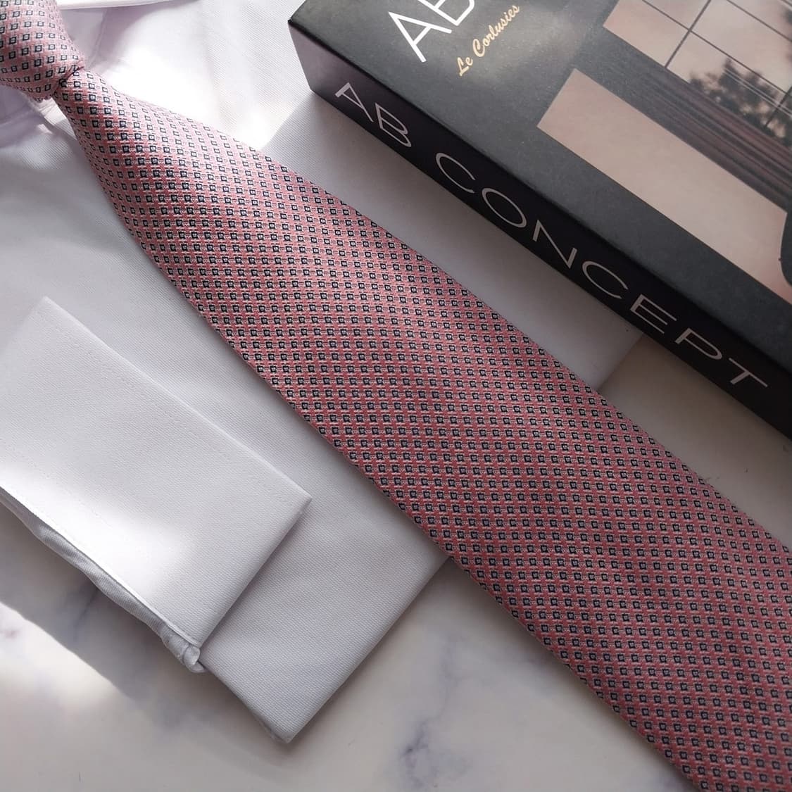 에르메네질도 제냐 자카드 패턴 넥타이 8.7cm S~A+등급 K2534
 상품이미지6