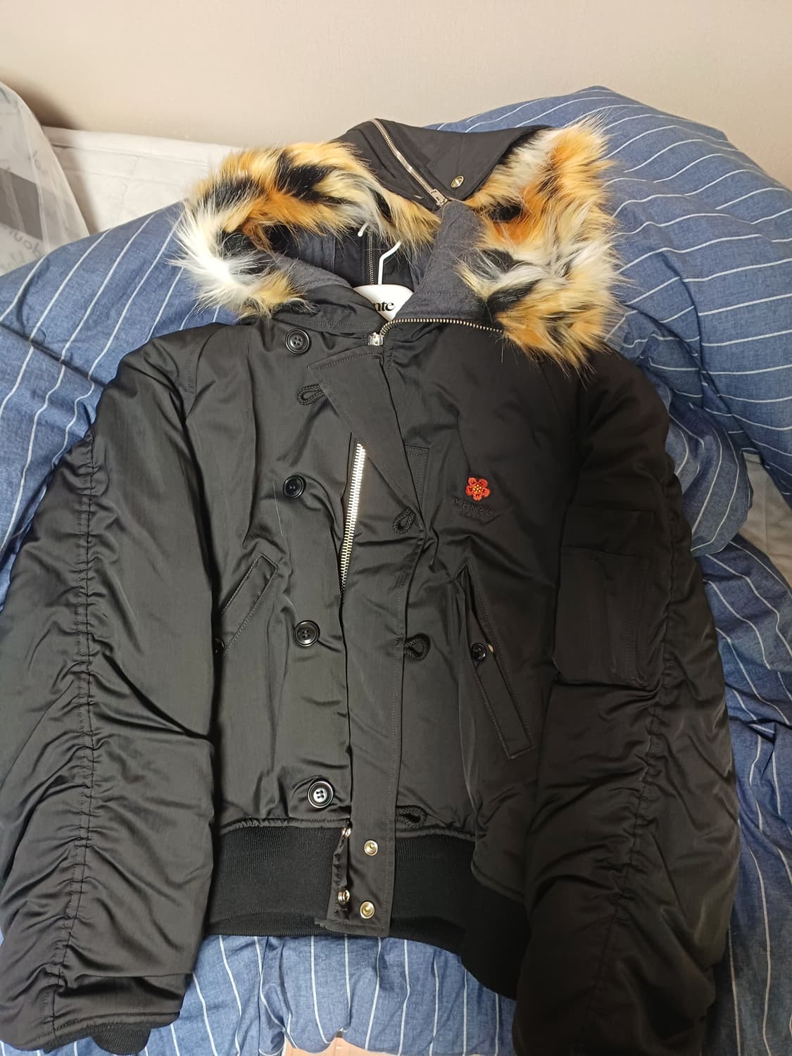 [M] 겐조 니고 봄버 패딩 블랙 런웨이착 상품이미지1