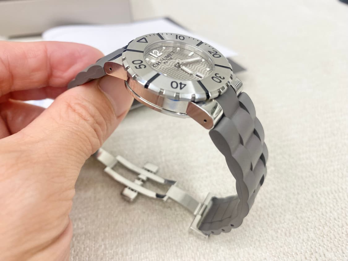 쇼메 클래스원 33mm 쿼츠 여성용 622C 그레이 색상 상품이미지4
