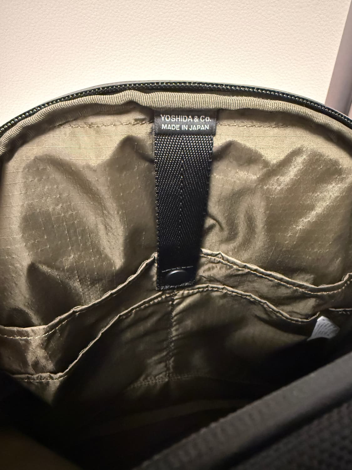 요시다 포터 익스플로러 데이팩 백팩 블랙 상품이미지8