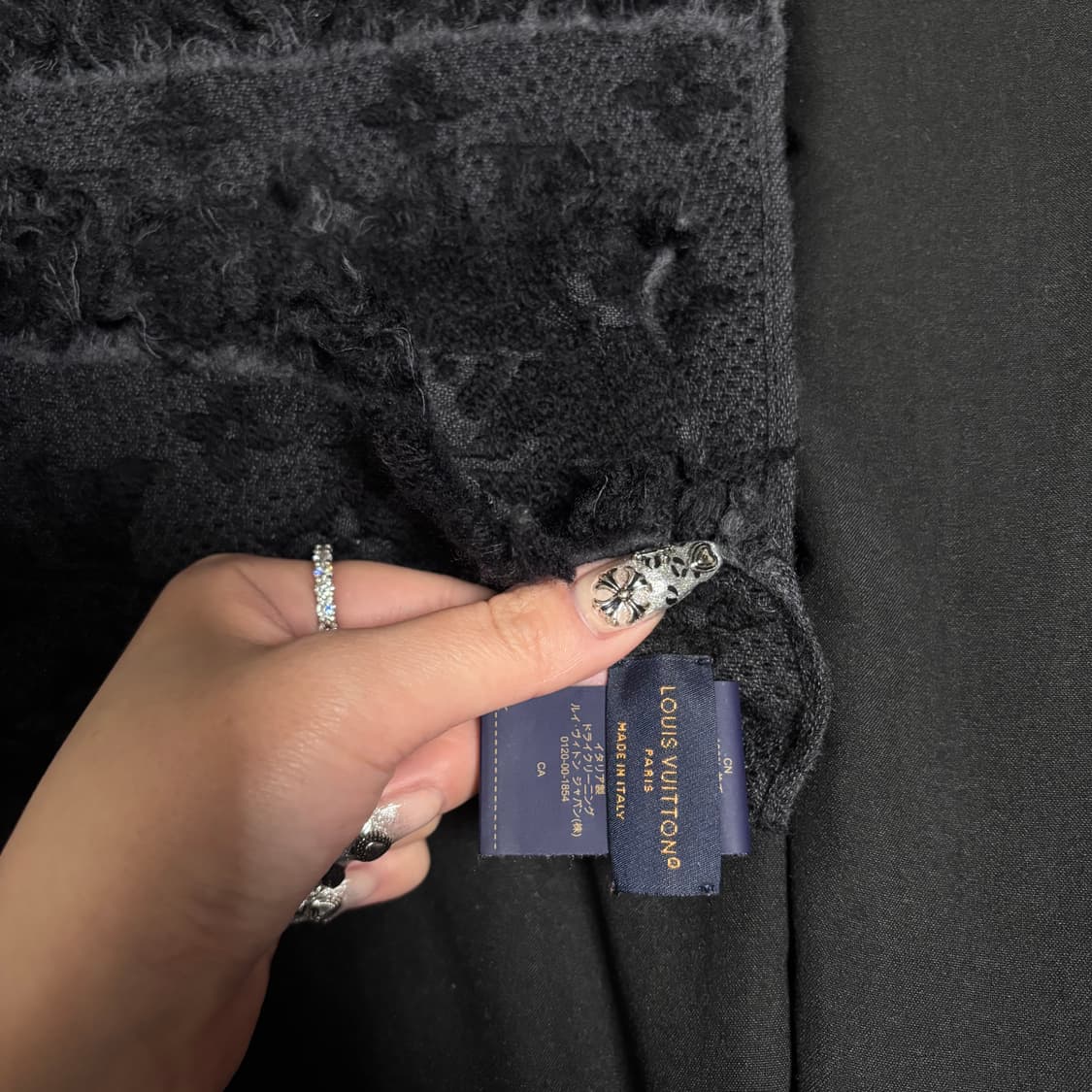 루이비통 모노그램 클래식 머플러 상품이미지4