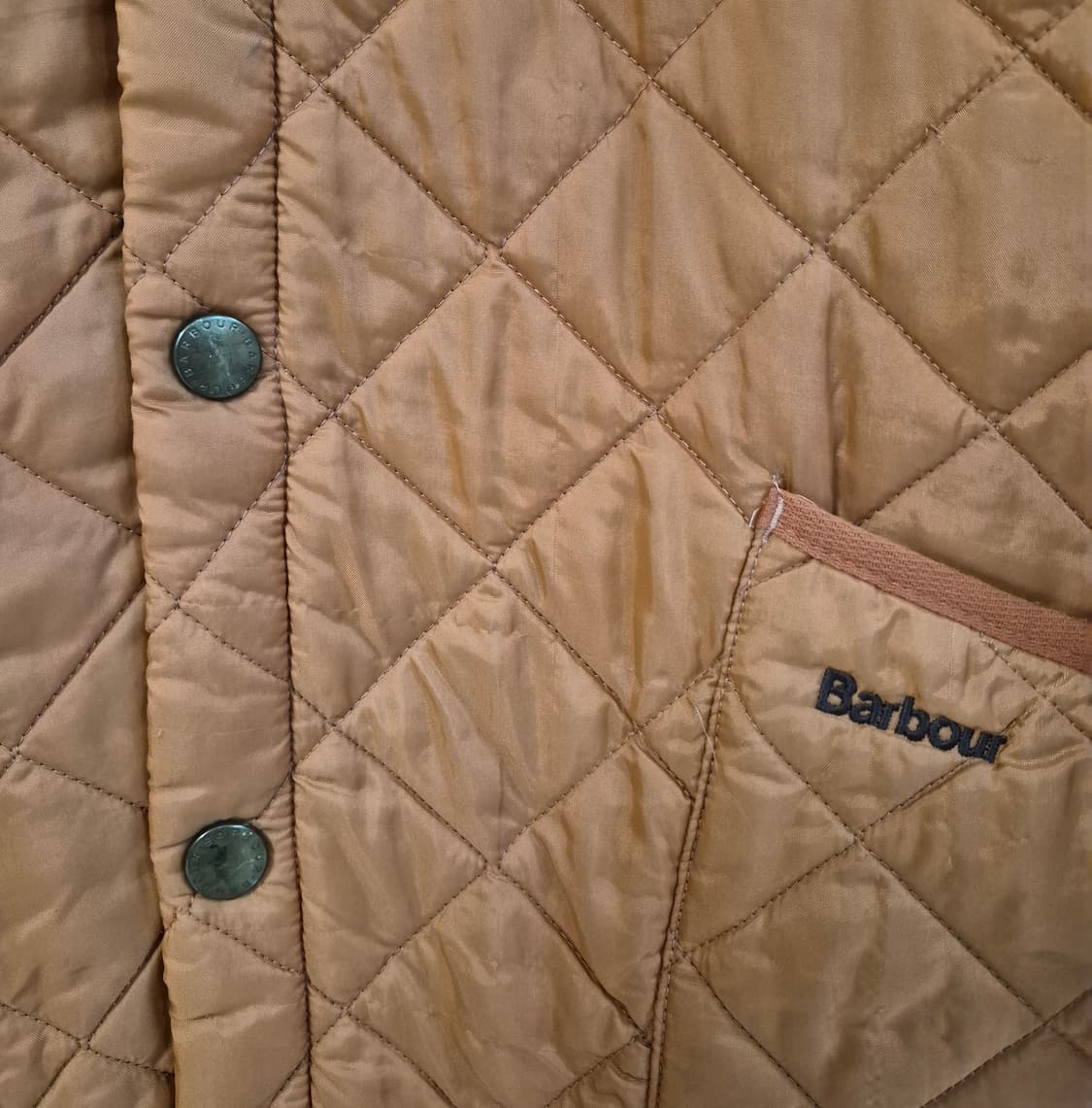 Barbour
Quilted Jacket
LIDDESDALE (L)
 상품이미지5