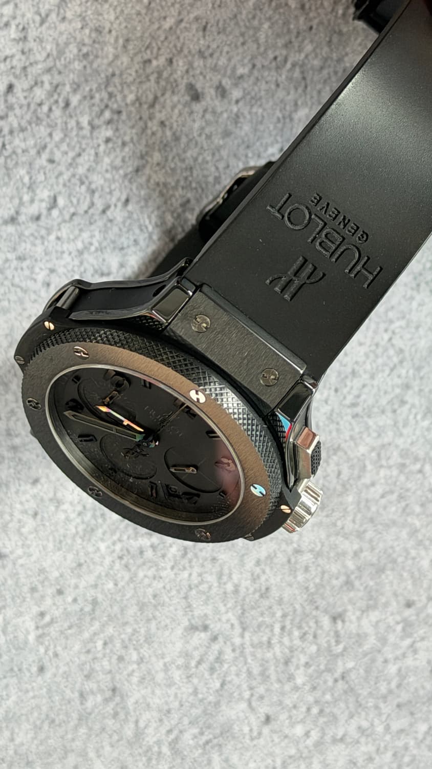 위블로 빅뱅 블랙 에디션 301.CX.134.RX 시계 판매합니다. 상품이미지3