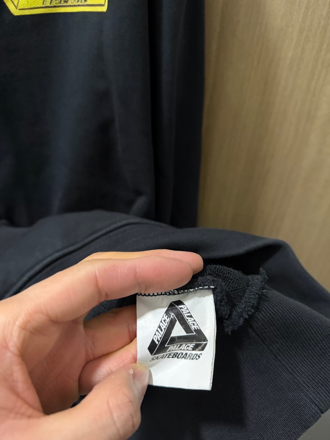 팔라스 [민트급.정품] 펜던트 (시세 60만) 하톤 후드티 xl(105ㅡ 상품이미지5