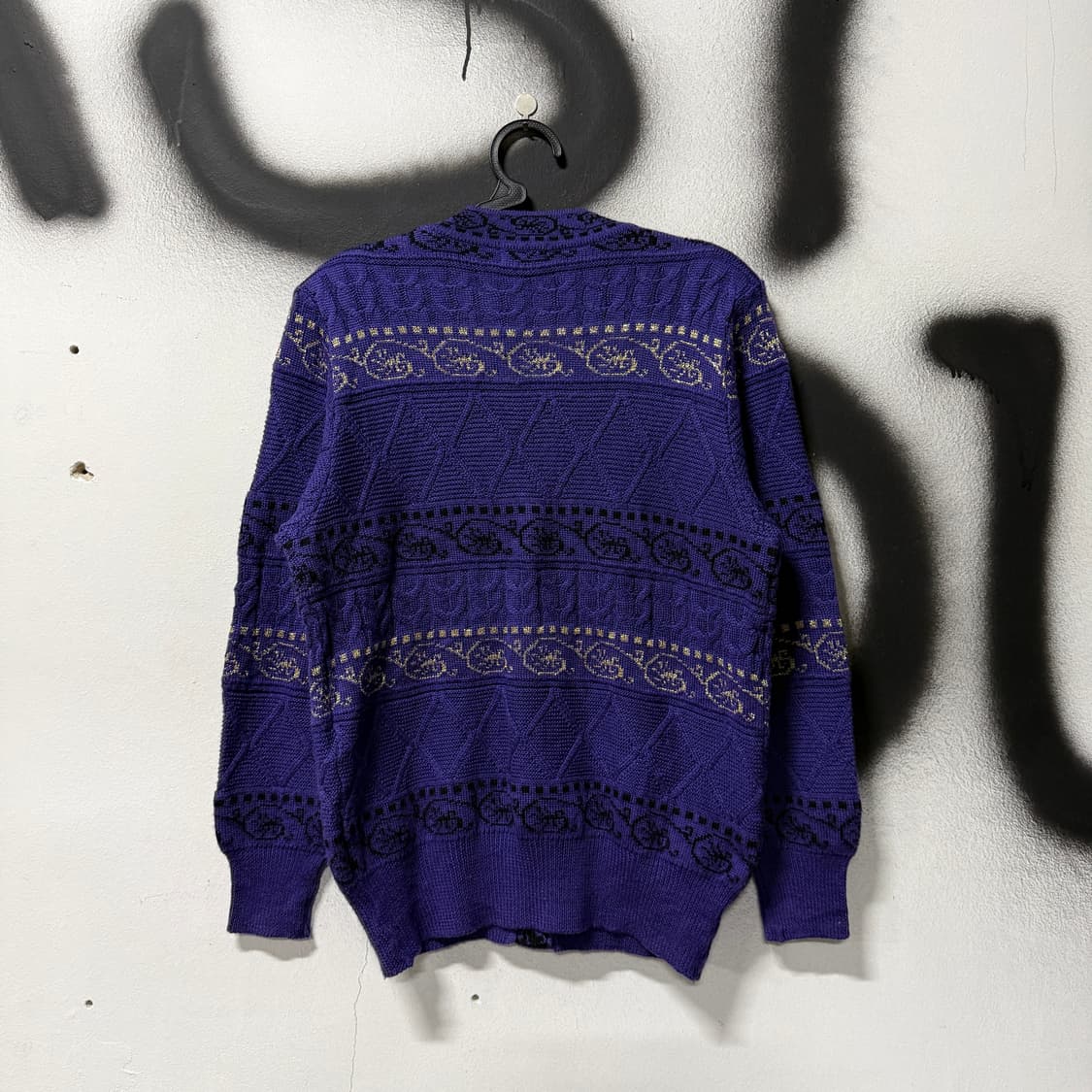 VTG 빈티지 울 혼방 바로크 금장 니트 가디건 상품이미지2