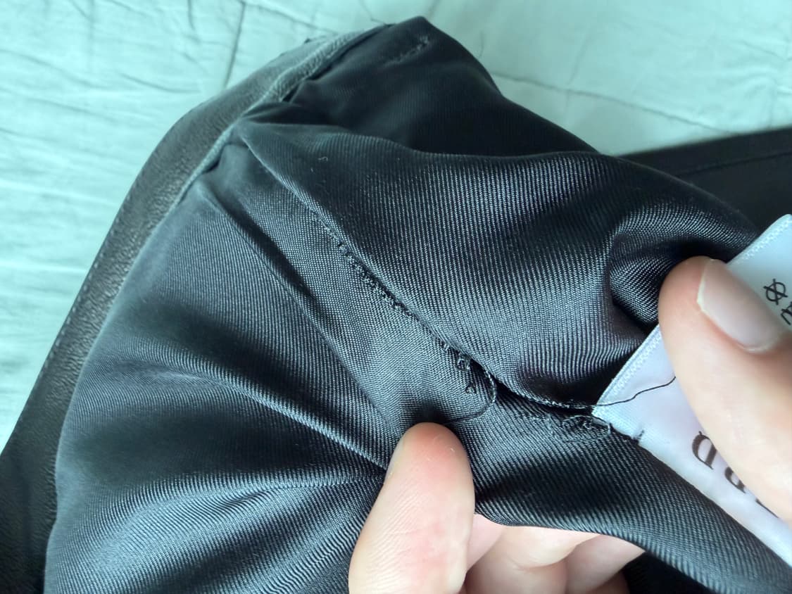 [36] ERD 앙팡 리쉬 데프리메 레더 플레어 진 블랙 erd 플레어진 상품이미지10