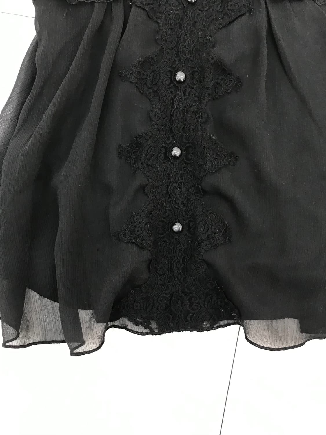 레이스 버튼 디테일 슬리브리스 상품이미지3