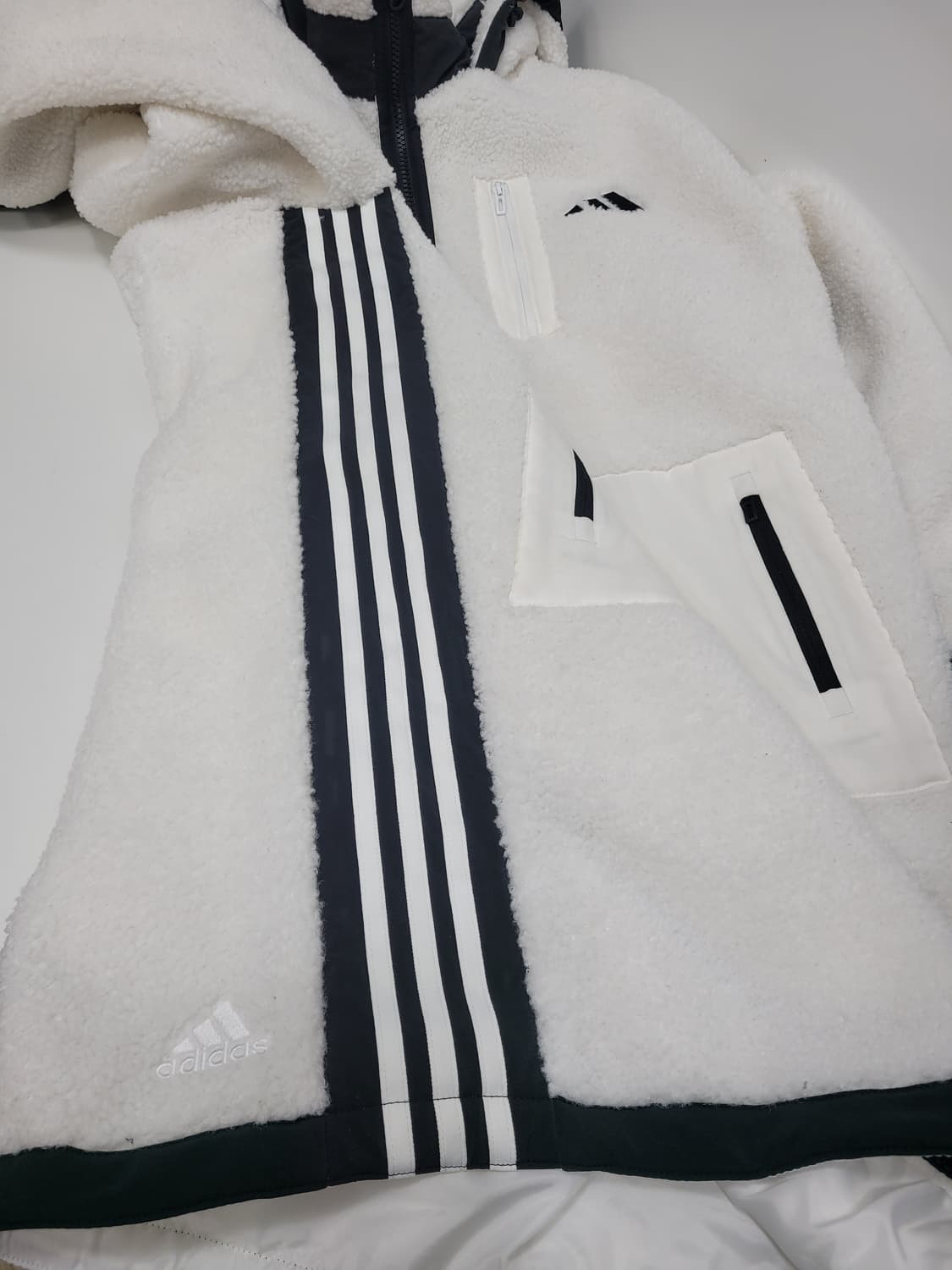 adidas 20FW 아디다스 어반 보아 후리스 세르파 롱 자켓 / S
 상품이미지6