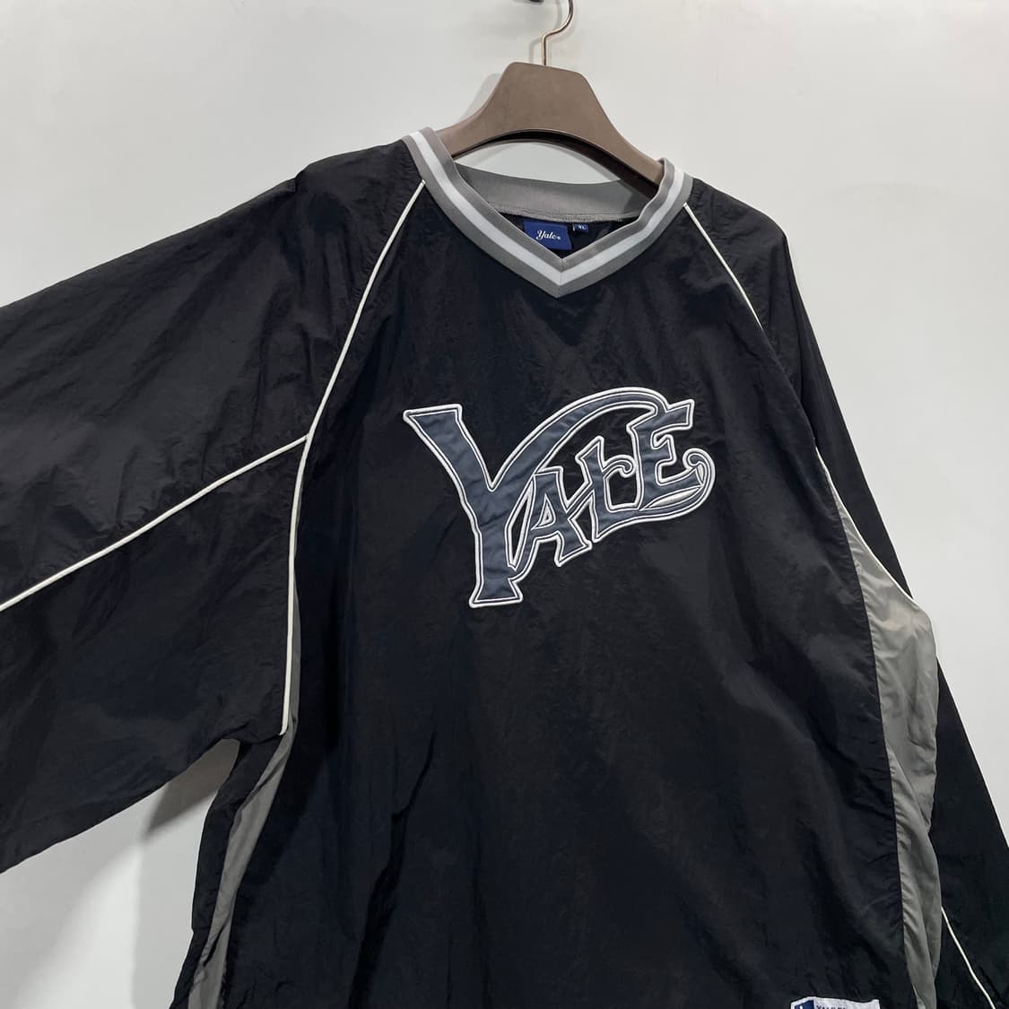 Yale 예일 블랙 바람막이 웜업 상품이미지2