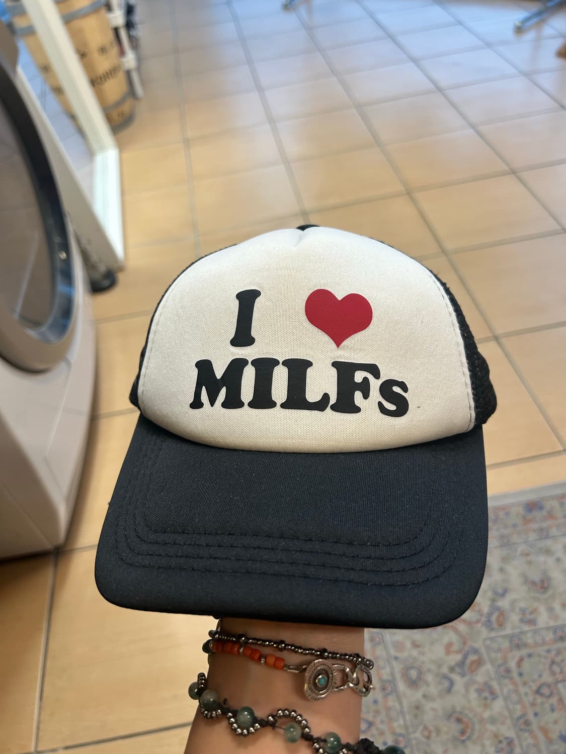 I ❤️ MILFs cap 상품이미지1