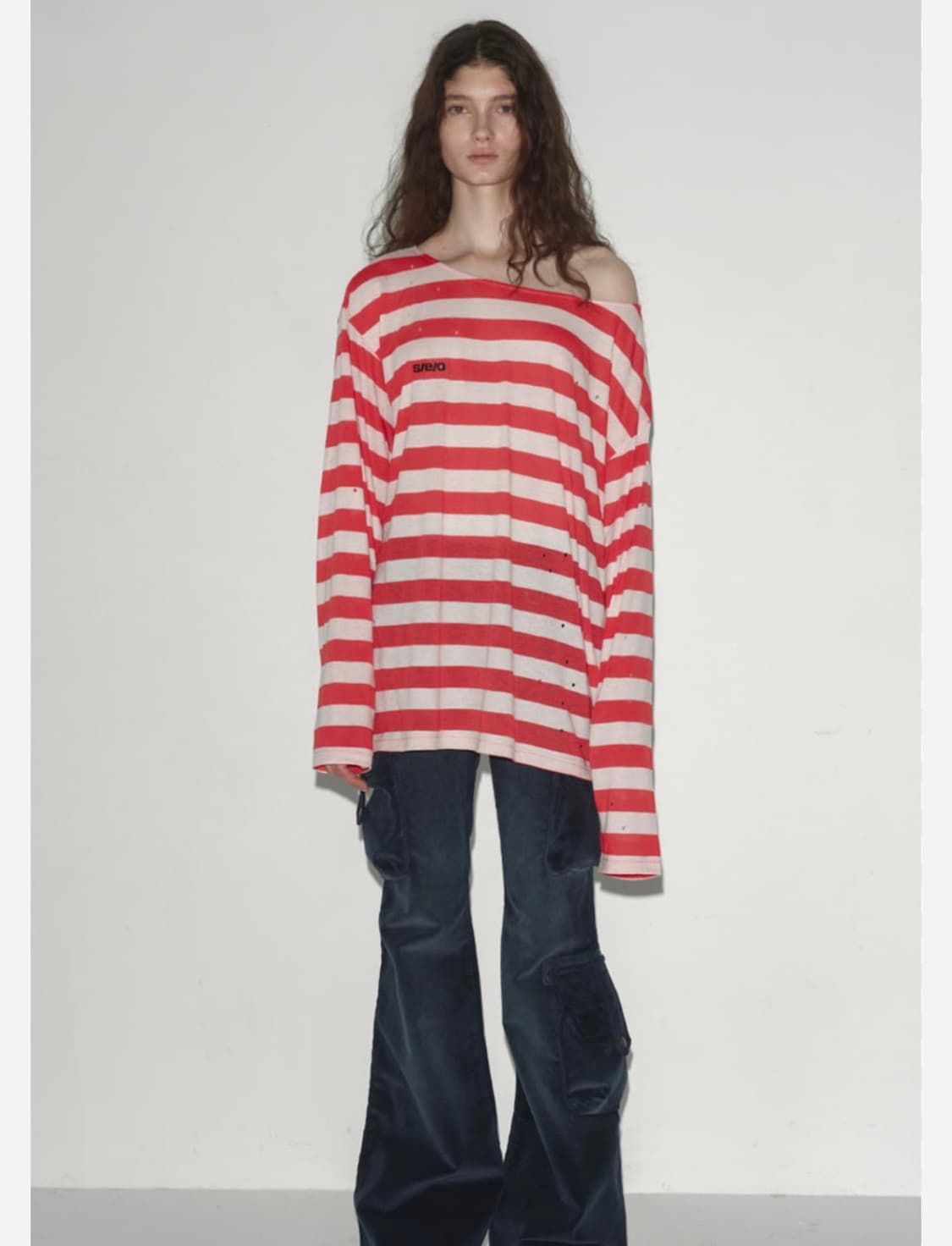 구해요) 에스이오 오프숄더 스트라이프 티셔츠 상품이미지1