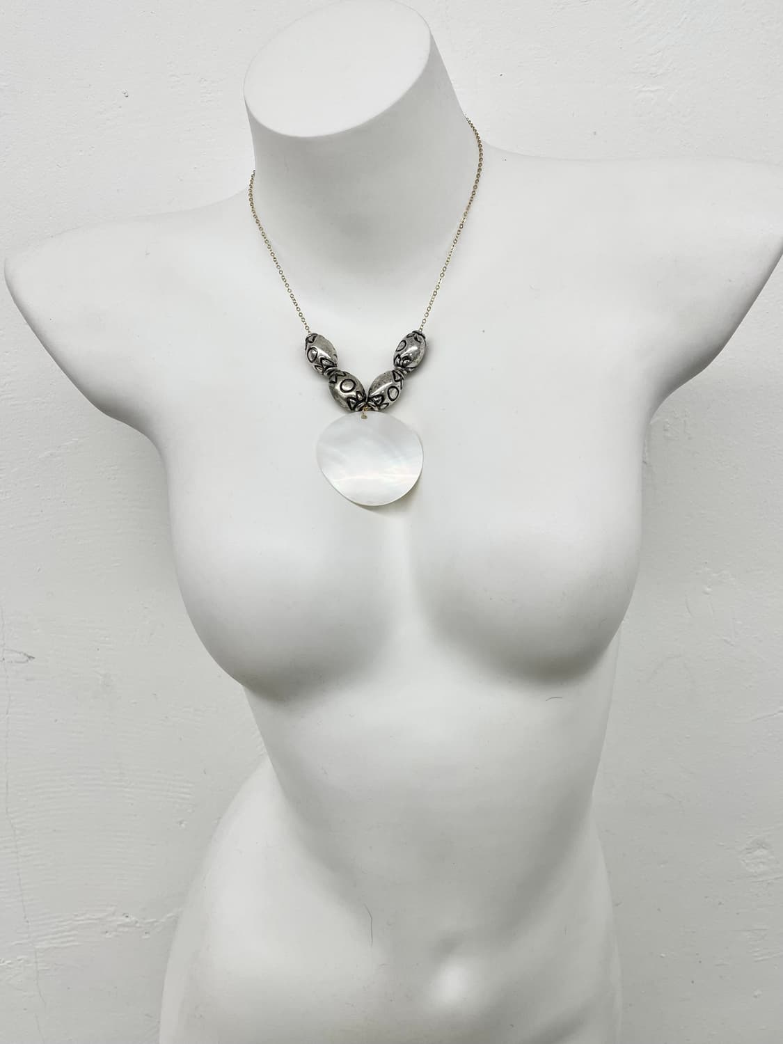 오리엔탈 자개 드롭 네크리스 상품이미지2