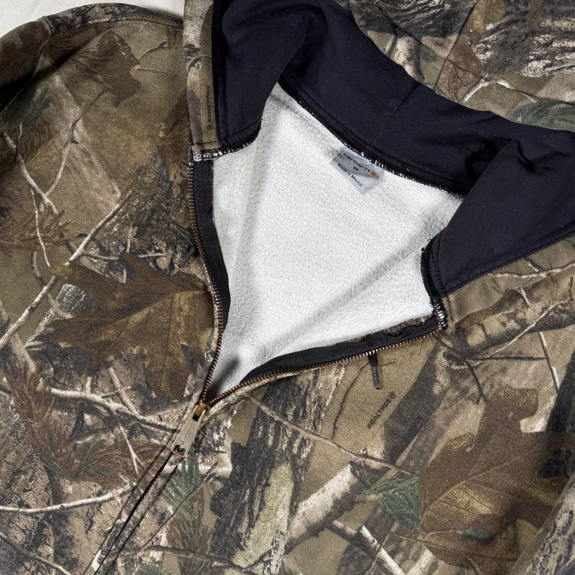 칼하트 모시오크 리얼트리 후드 집업 자켓 상품이미지2