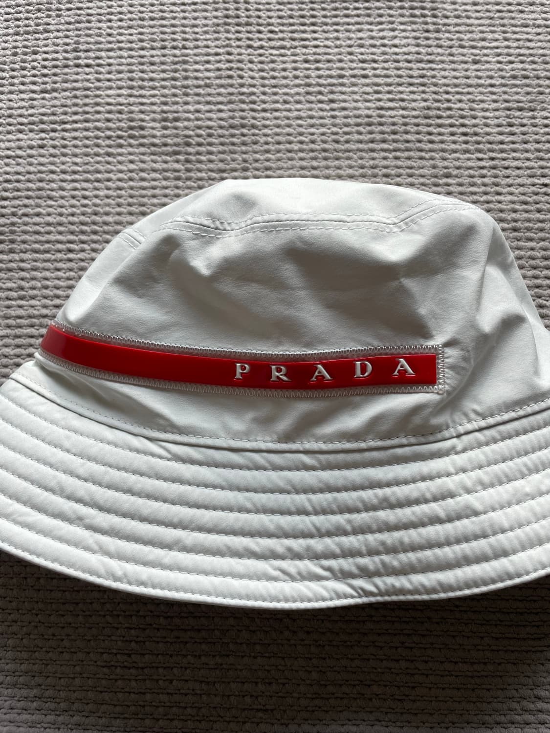 프라다 스포츠 버킷햇 상품이미지4