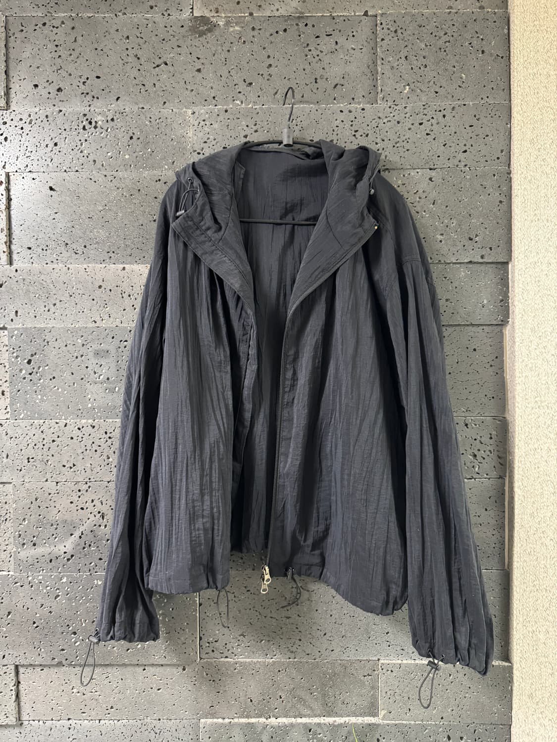 s) 쿠어 플리츠 후드집업 상품이미지1