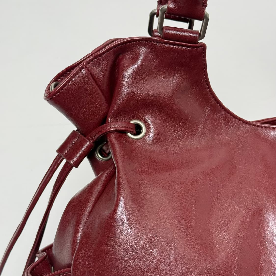 (새상품) 스탠드오일 브리지백 숄더백 레드와인 상품이미지3