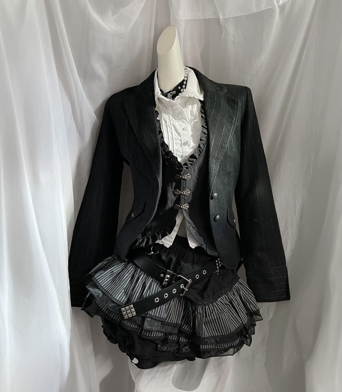 Comme caism 꼼사이즘 글리터 스트라이프 자켓 상품이미지1