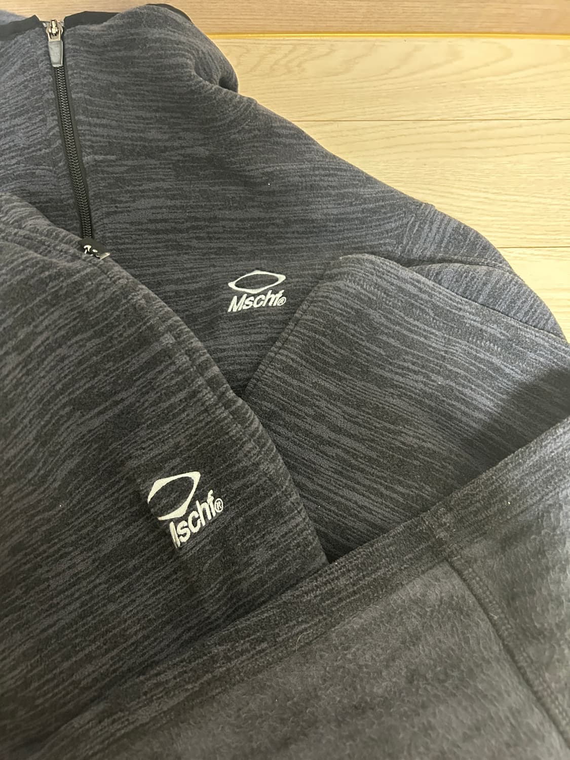 미스치프 플리스 차콜블루 셋업(상의L, 하의M) 상품이미지2