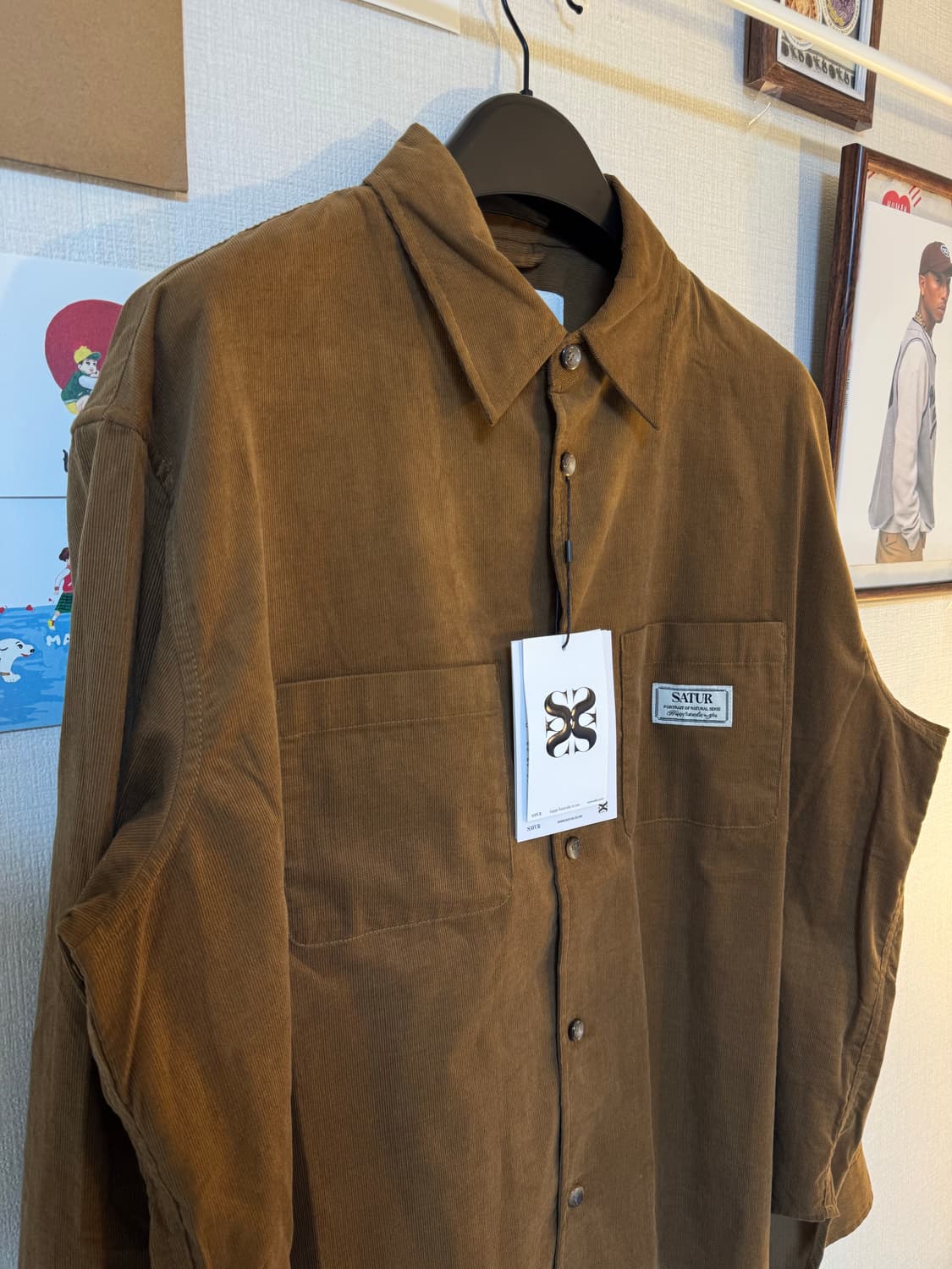 (새상품)세터 SATUR 투포켓 셔츠 브라운 M 상품이미지2