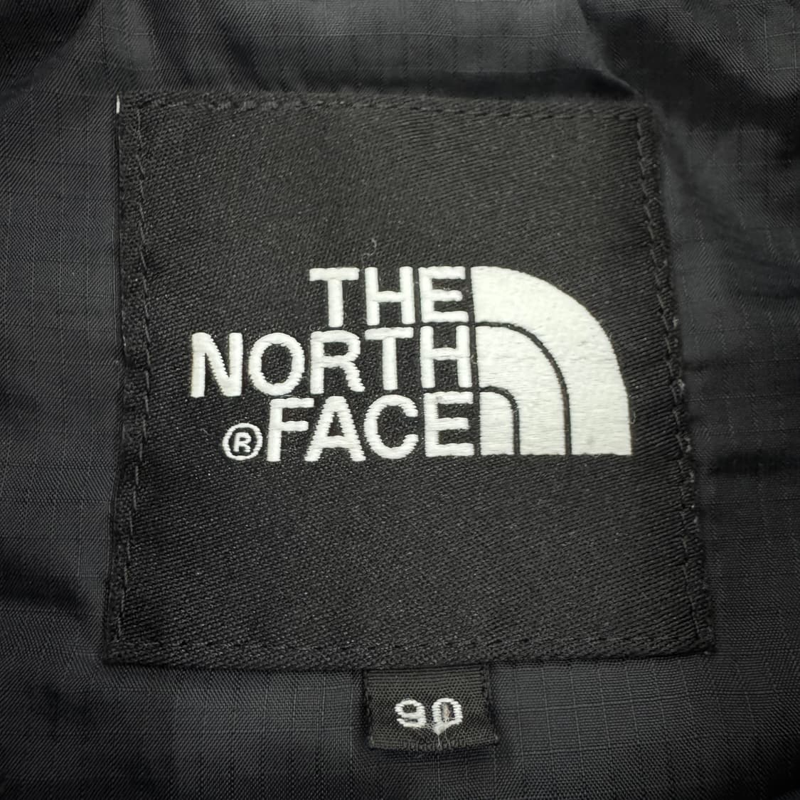 노스페이스 고프코어 경량패딩 블랙 상품이미지6