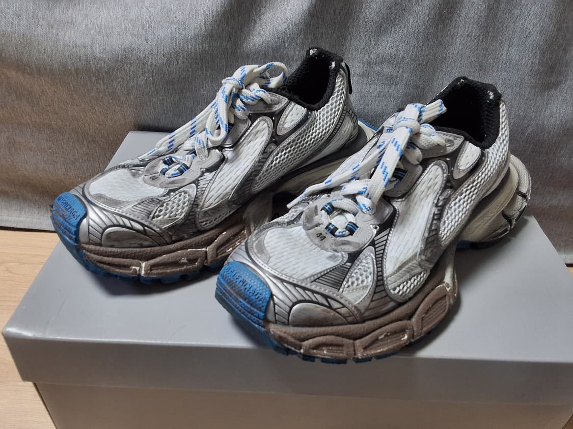 발렌시아가 3xl 블루 원아웃 44 상품이미지1