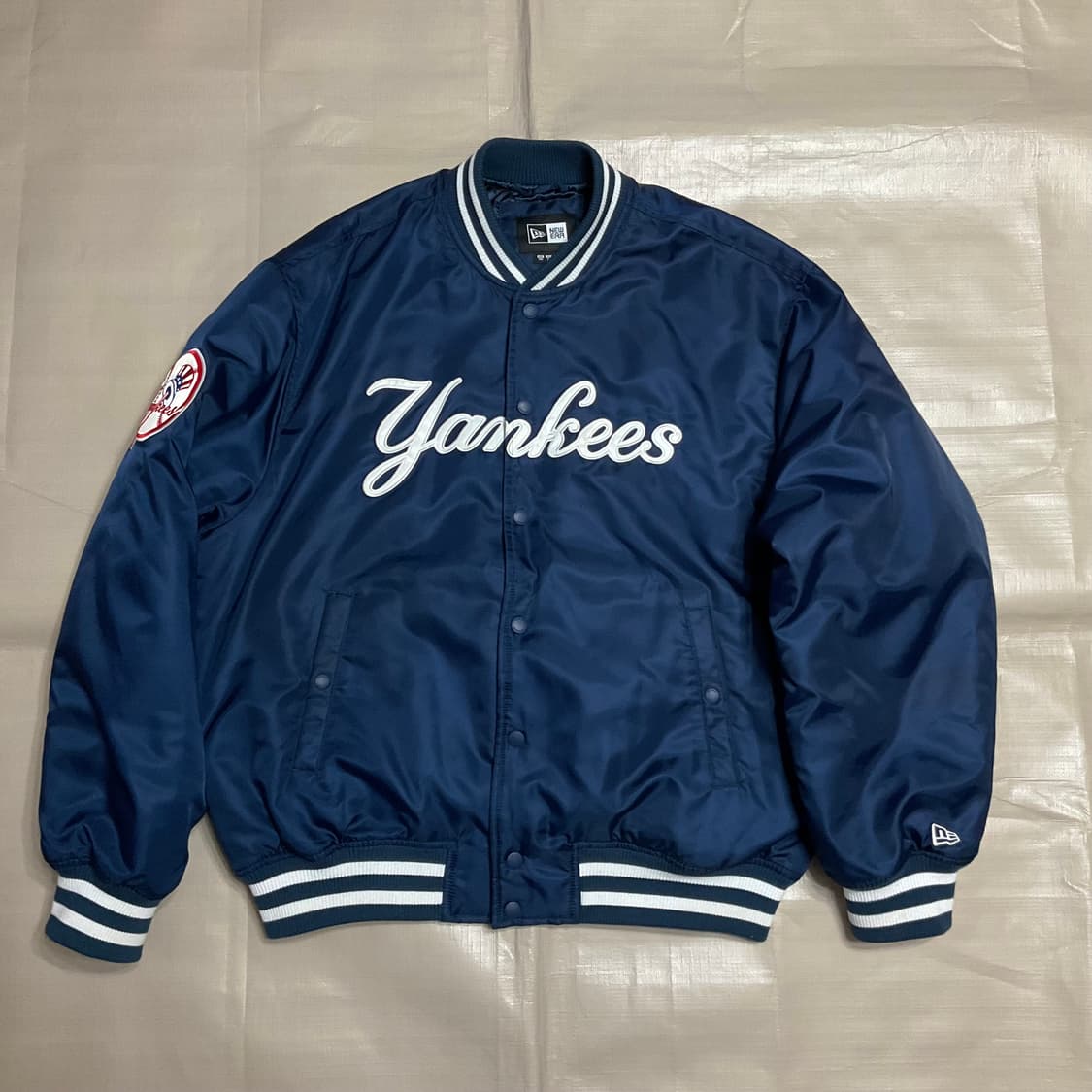 뉴에라 양키스 바시티 자켓 XL 상품이미지1