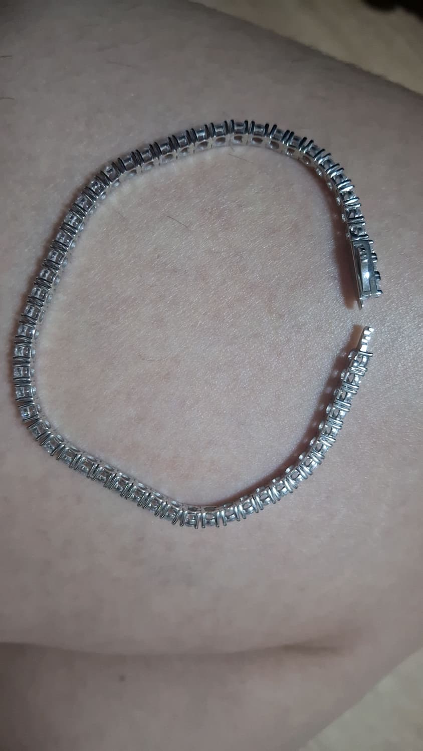 테니스팔찌와 덤으로 은 목걸이 팝니다 상품이미지4