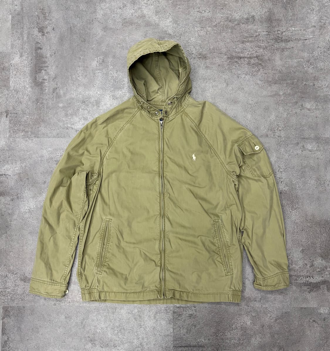 폴로 랄프로렌 후드 바람막이 카키 상품이미지1