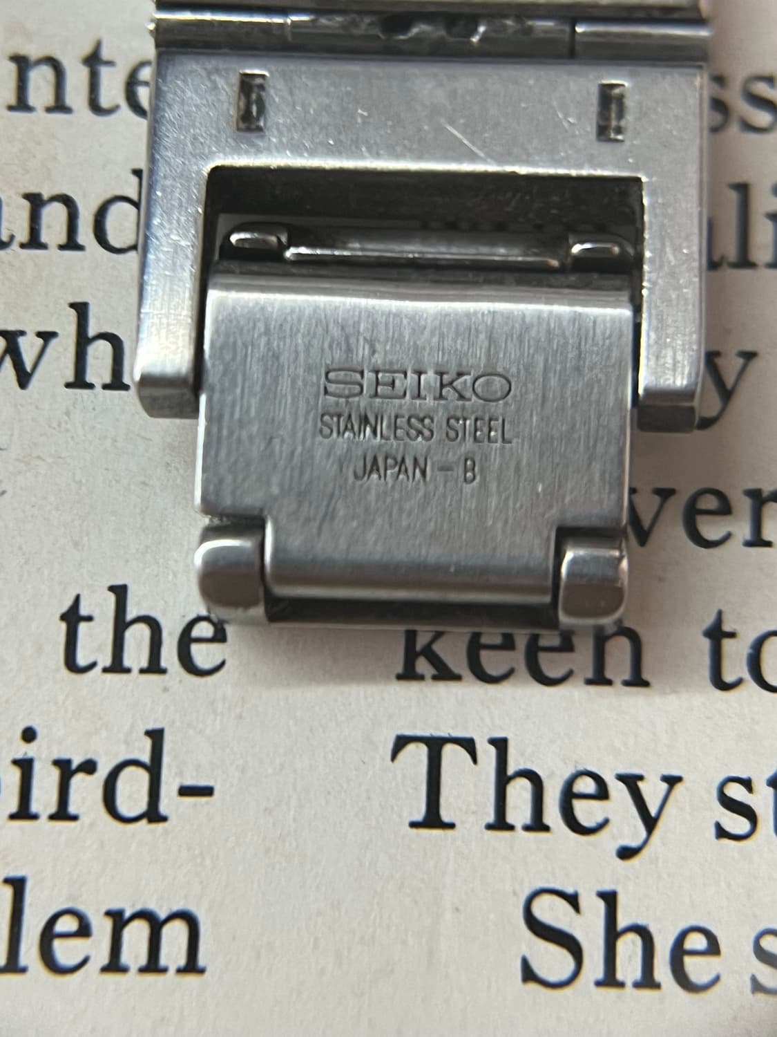  SEIKO 미니멀 크림 다이얼 쿼츠 상품이미지7