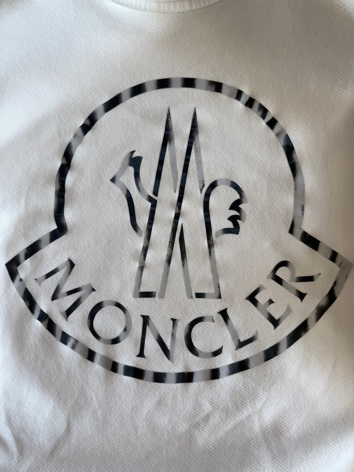 몽클레르 로고 스웨트셔츠 화이트 22FW 상품이미지7