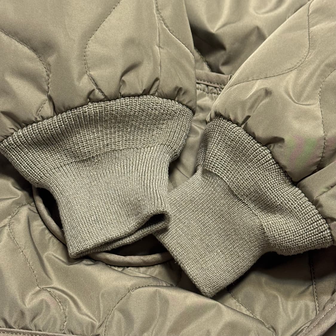 [L] 반디 더 핑크 x 알파 인더스트리 라이너 자켓 로렐 카모 상품이미지4