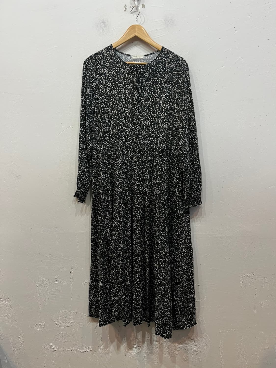 어스뮤직 JPN 플라워 롱 원피스 상품이미지1