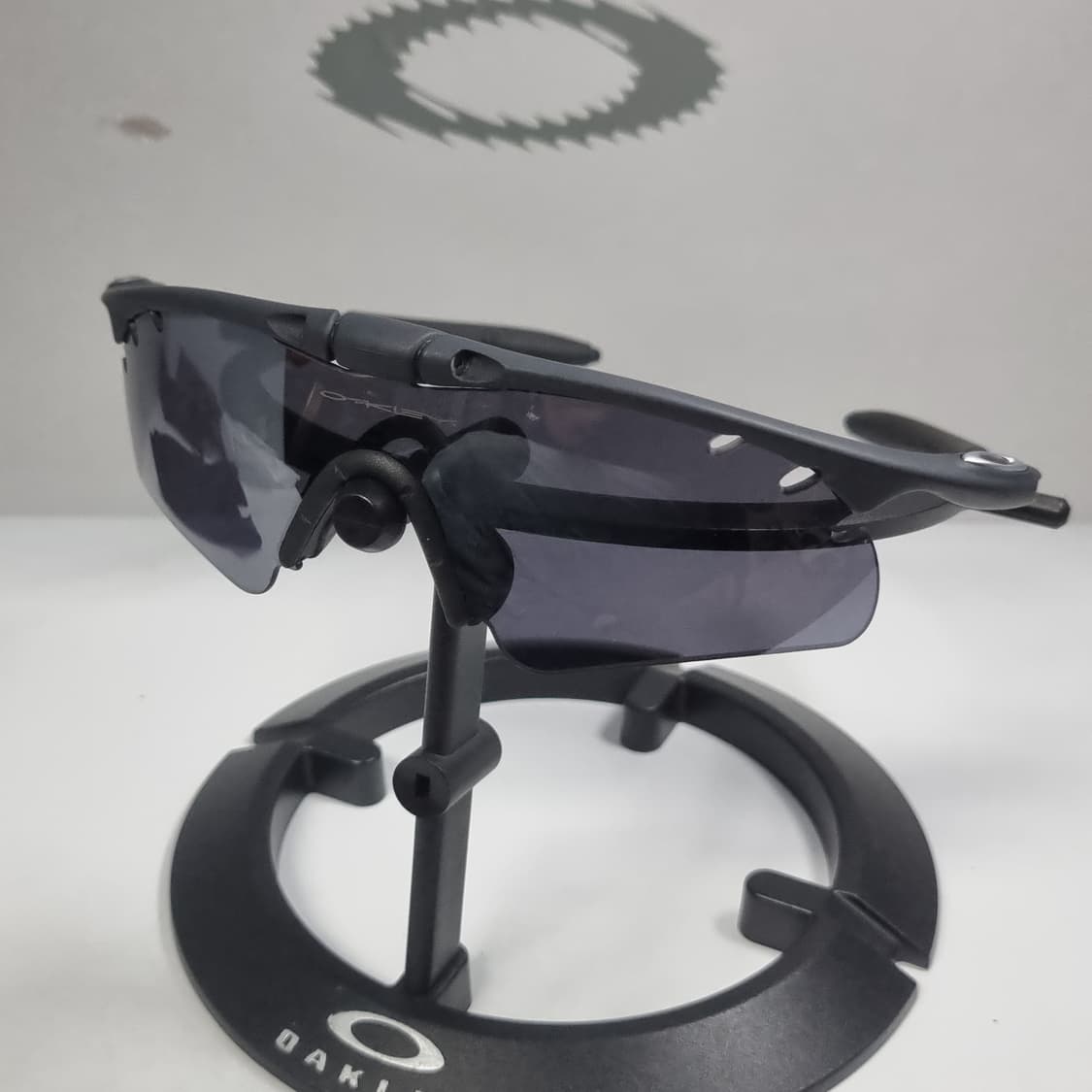 오클리 마그네슘 M 프레임 카바이드 상품이미지2