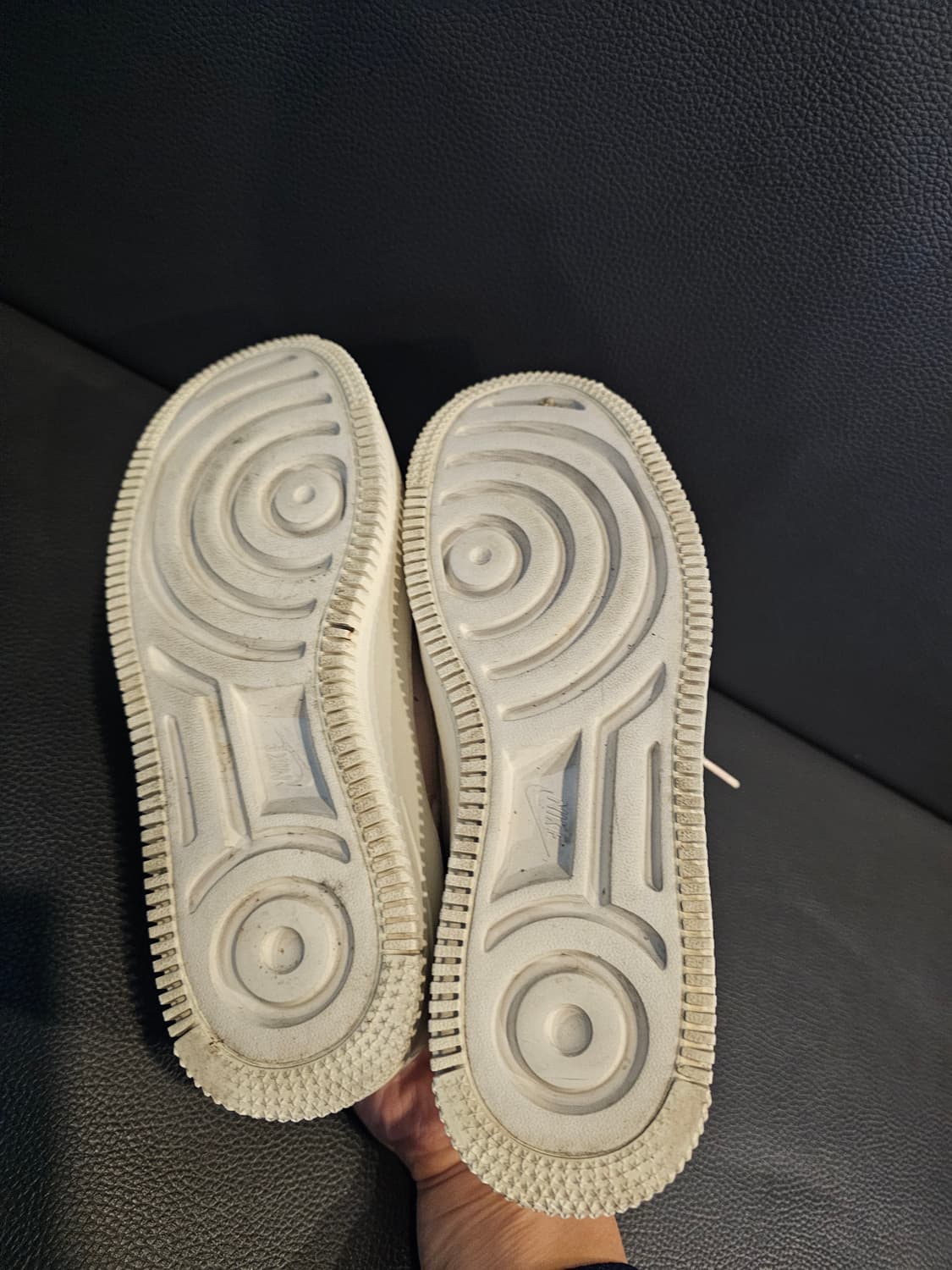 나이키 에어포스1 플랫폼 핑크 스웨이드 상품이미지8