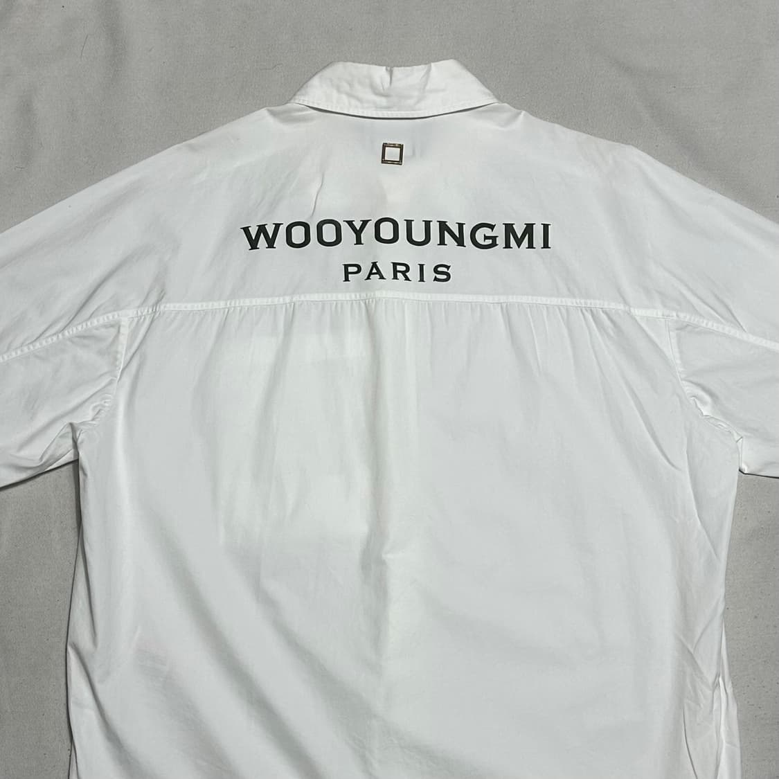 우영미 화이트 코튼 반팔 셔츠 상품이미지1