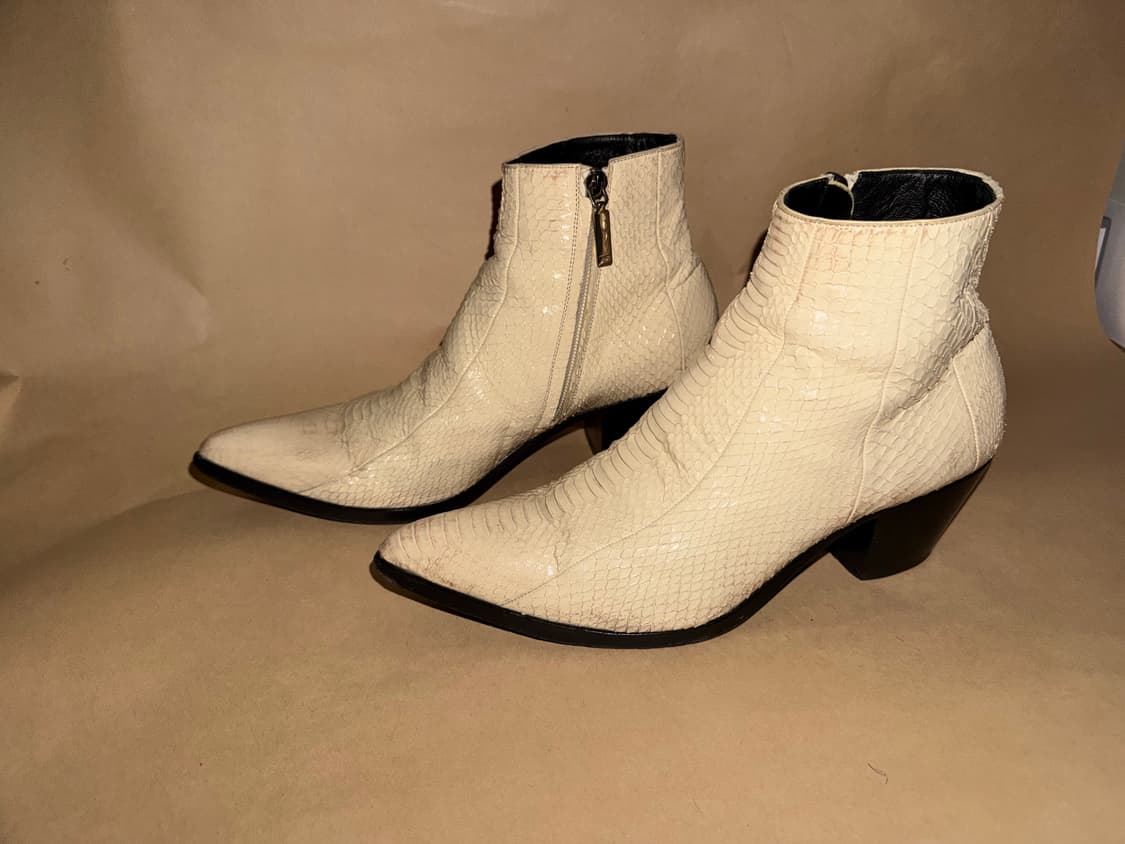 생로랑 Finn 60mm 파이톤 쿠반힐 부츠 상품이미지1