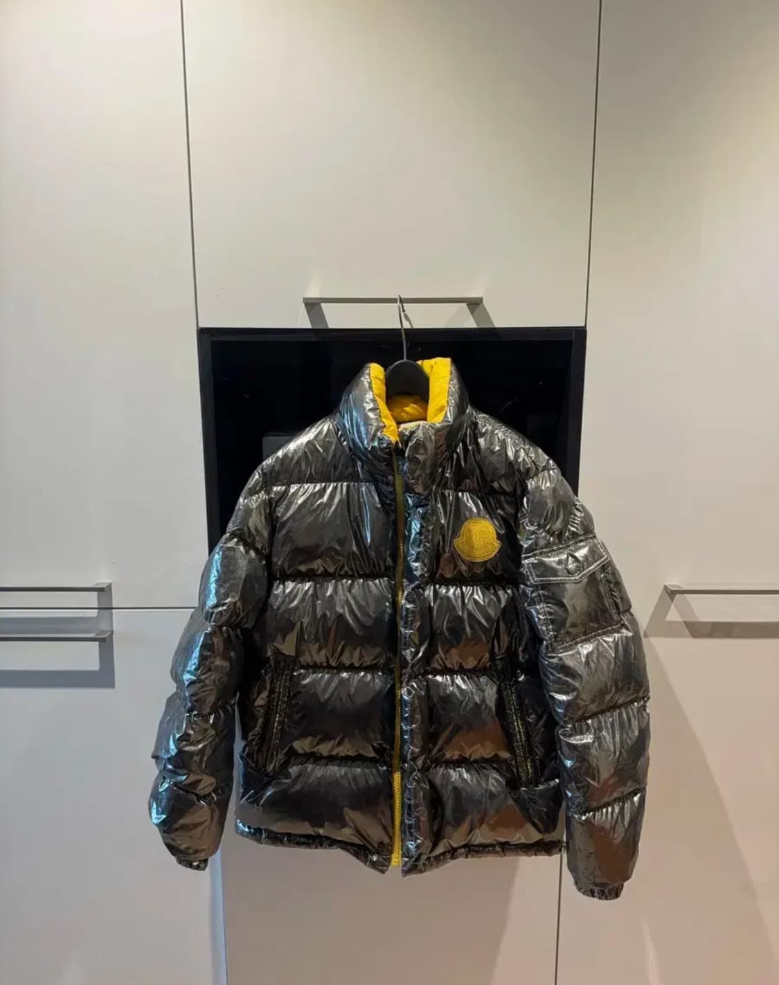 몽클레어 1952 프렐리 리버시블 푸퍼 패딩 상품이미지1