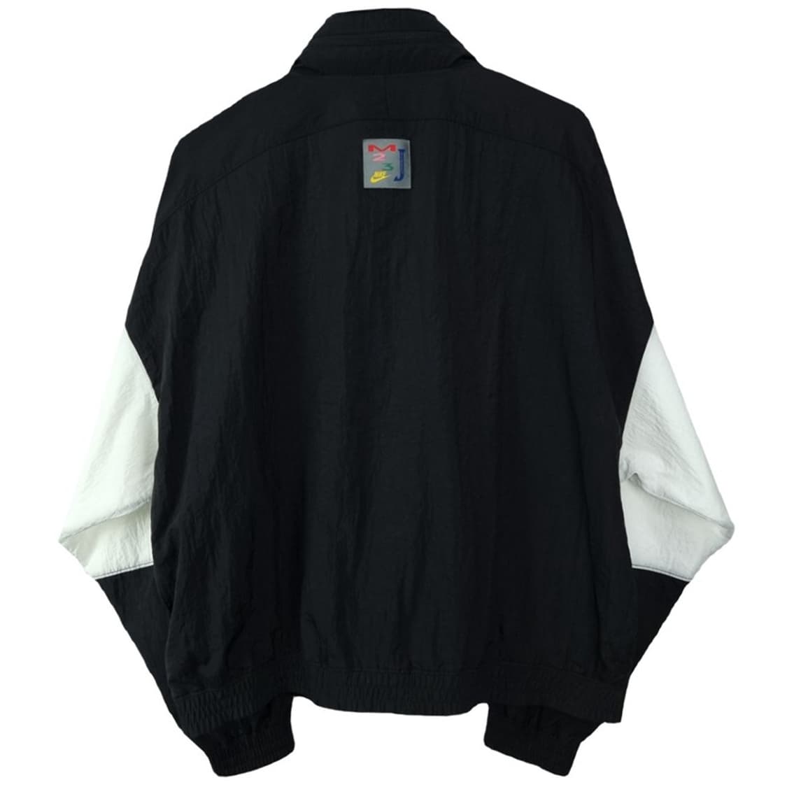 [나이키] 로고 프린팅 오버핏 바람막이 자켓 블랙 M19166 상품이미지3