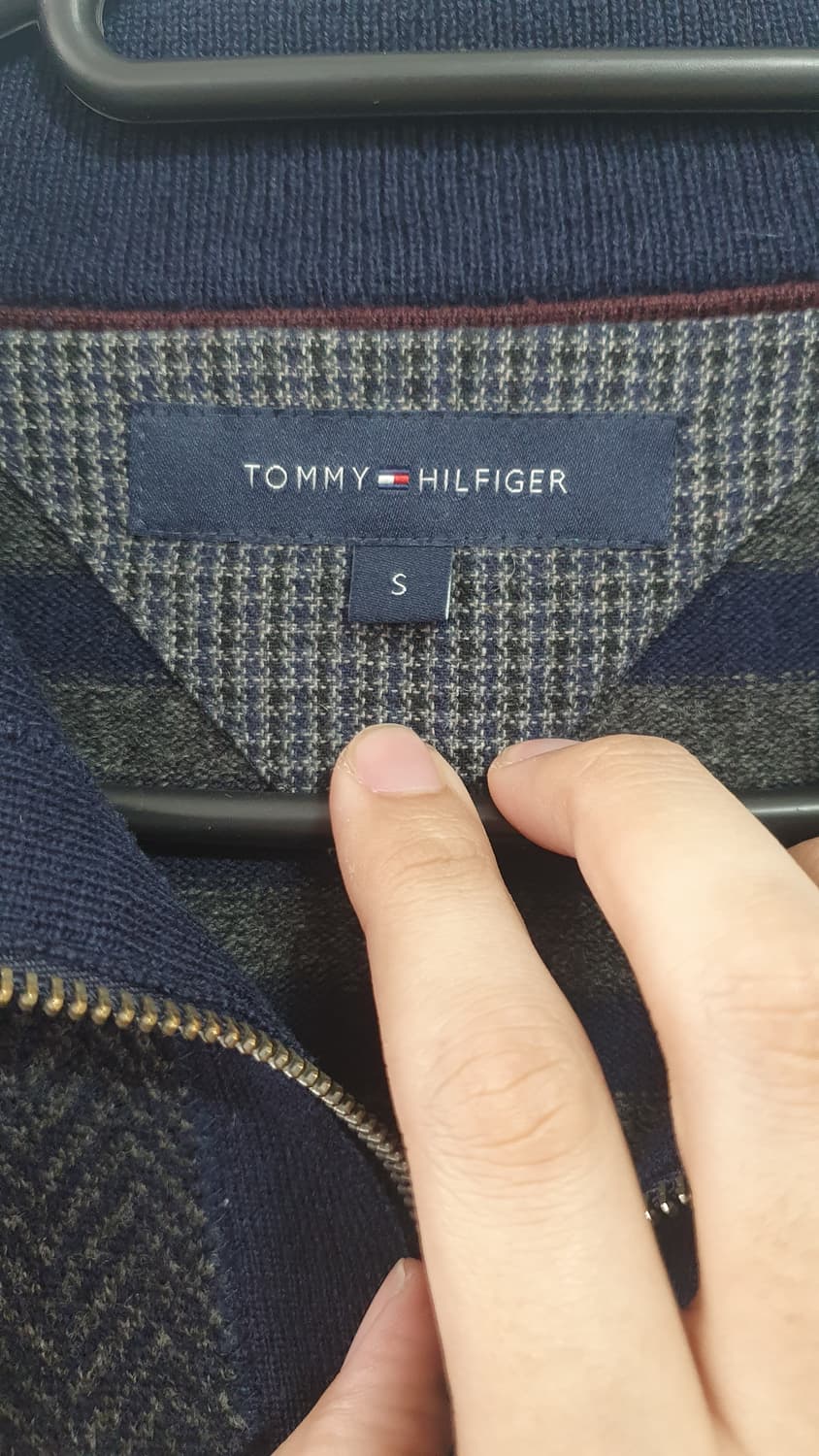 TOMMY HILFIGER 타미힐피거 네이비 울 100% 가디건 상품이미지4