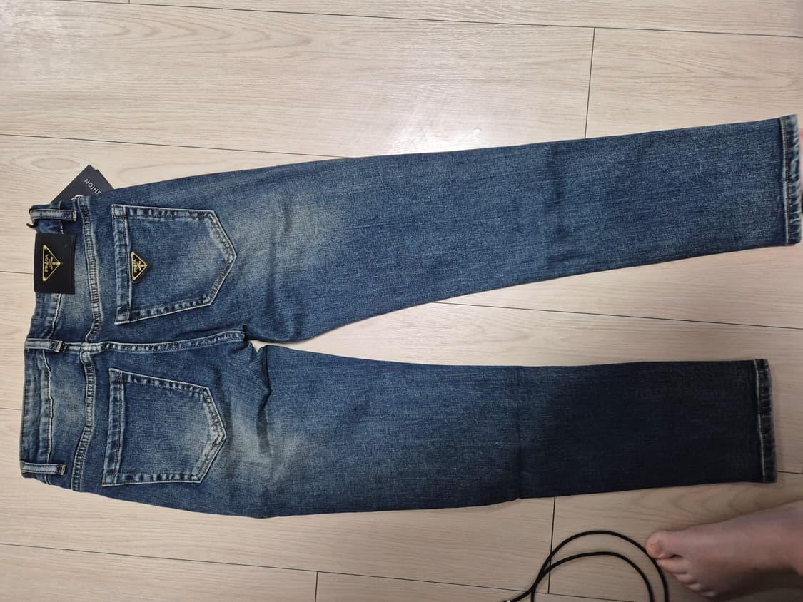 프라다청바지팝니다28사이즈 상품이미지2