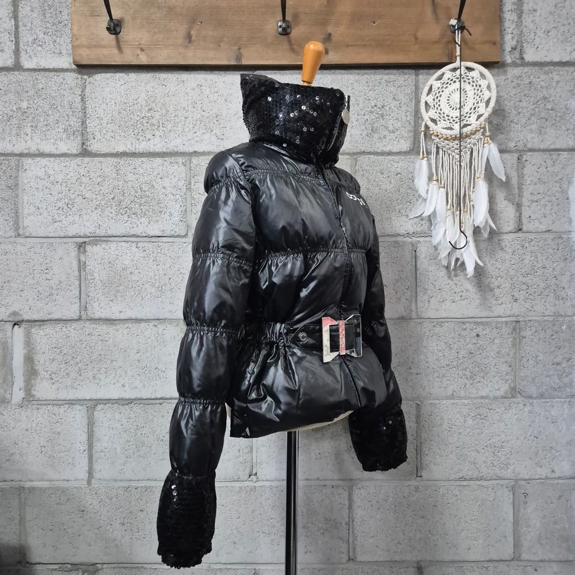 쿠지 여성벨티드 숏패딩(시퀸카라) 희귀레어템 상품이미지3