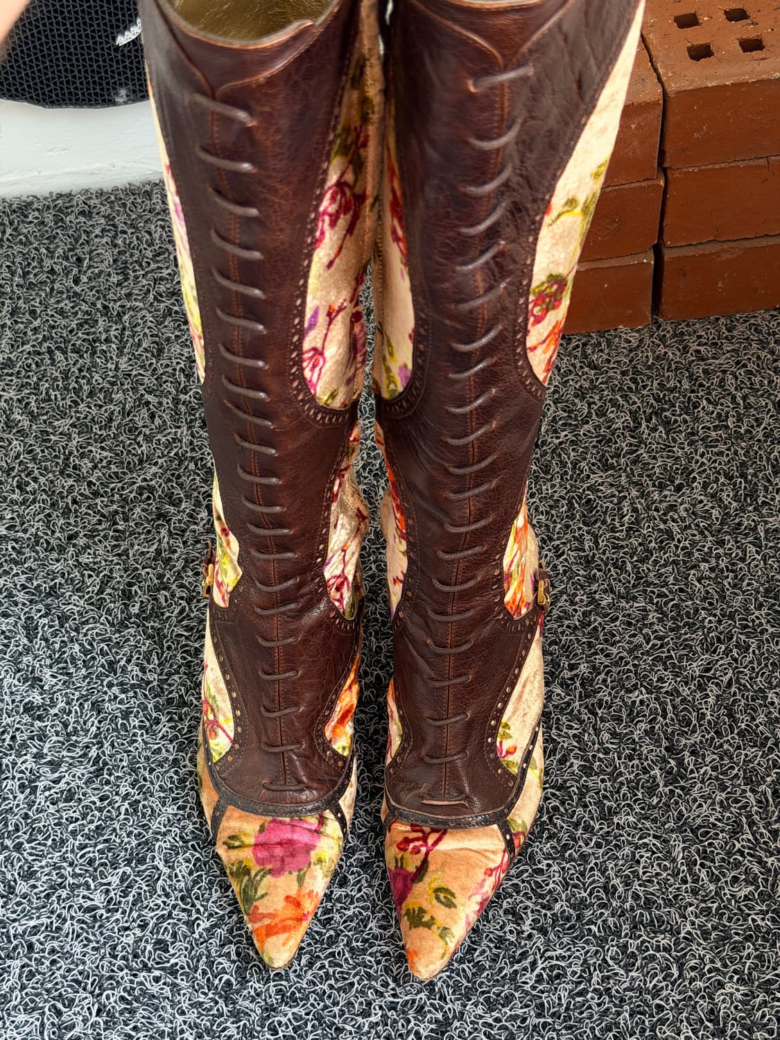 에트로(ETRO) 빈티지 플로럴 벨벳 & 레더 롱 부츠 (36.5) 상품이미지7