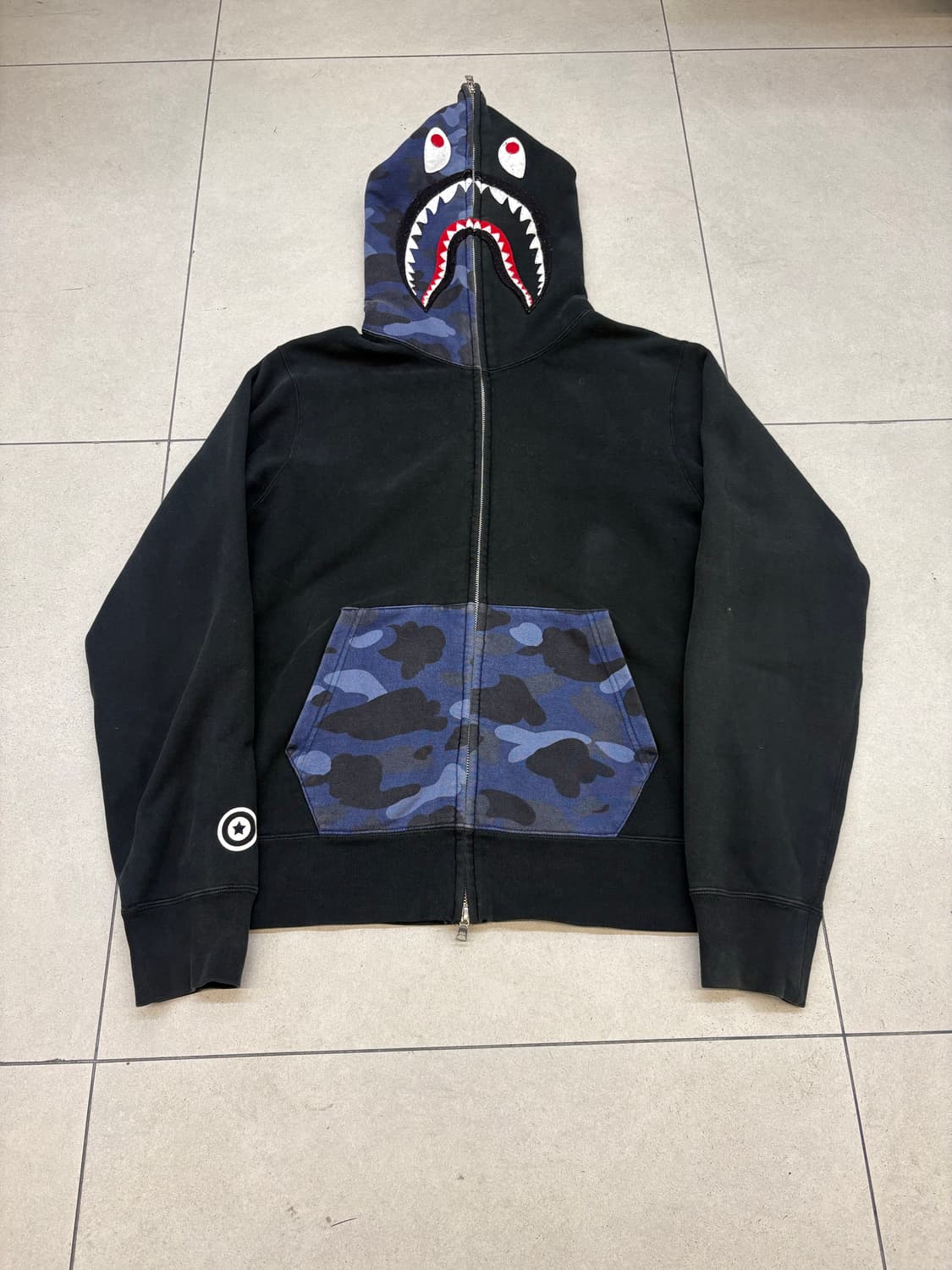 베이프 샤크 반카모 청계 후드집업 상품이미지3