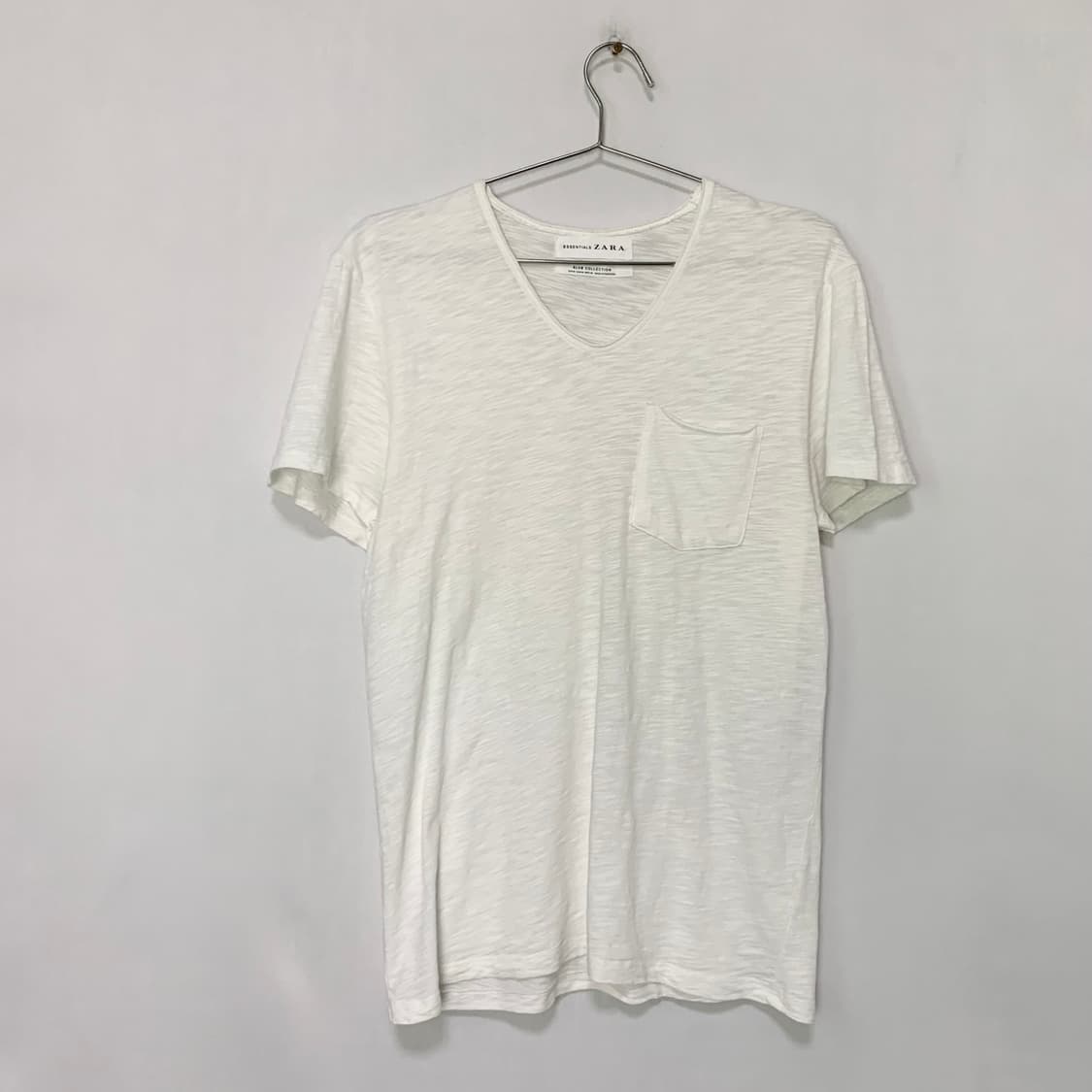 ZARA 자라 에센셜 브이넥 마감컷팅 포켓 반팔 티셔츠 남녀공용 M 상품이미지1