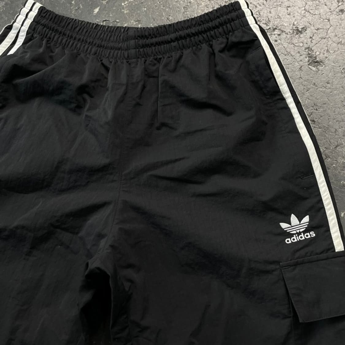 95 아디다스 나일론 카고팬츠 상품이미지2