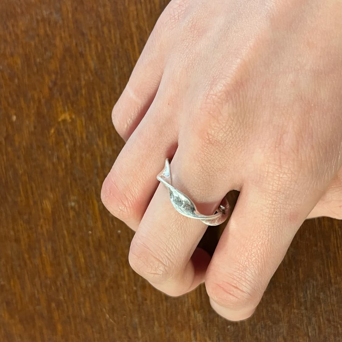 새상품 여성 신주 꽈베기 반지  상품이미지4