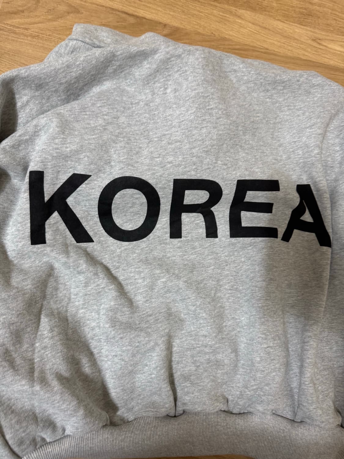 (당일배송)이지 후드 코리아 한정판 3사이즈 팝니다 새상품 상품이미지2