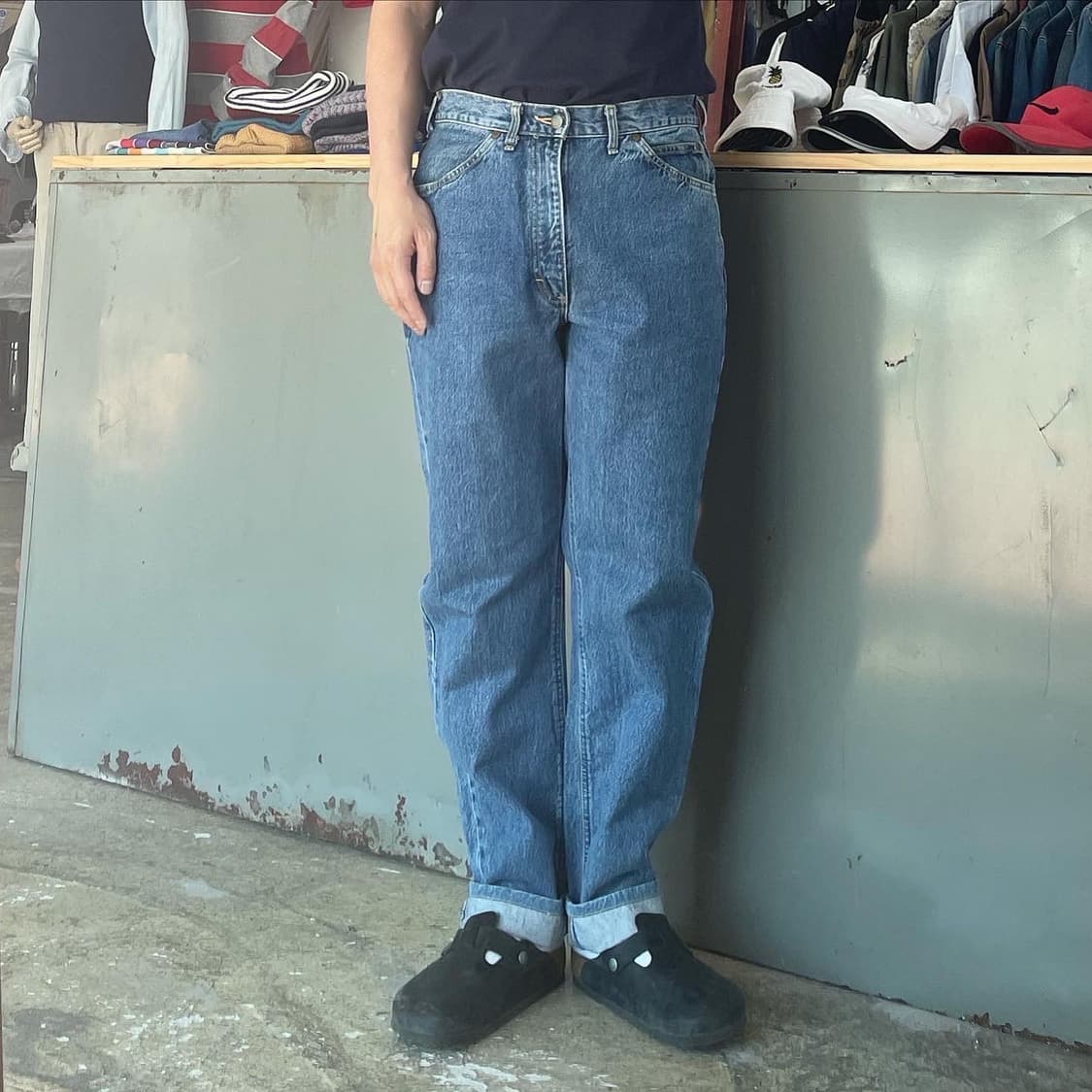 (착용컷) Lee 데님 팬츠 (남성용 31-32) 상품이미지2