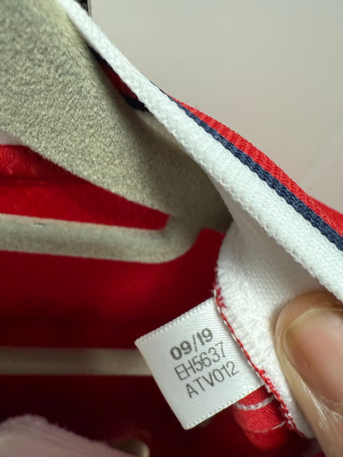 19-20 아스날 외질 유니폼 상품이미지4